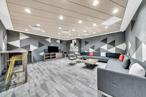 Photo 32 at 625 - 52 Forest Manor Road, Henry Farm, Toronto