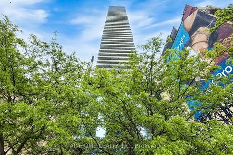 Photo 1 at 907 - 224 King Street W, Waterfront Communities C1, Toronto