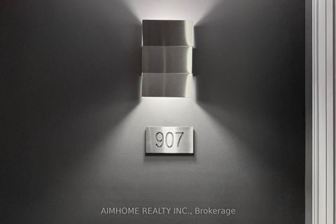 Photo 7 at 907 - 224 King Street W, Waterfront Communities C1, Toronto
