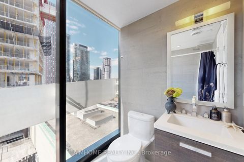 Photo 19 at 907 - 224 King Street W, Waterfront Communities C1, Toronto