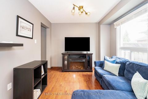 Photo 10 at 230 Kozlov Street, West Bayfield, Barrie Photo 10 at 230 Kozlov Street, West Bayfield, Barrie