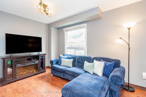 Photo 11 at 230 Kozlov Street, West Bayfield, Barrie Photo 11 at 230 Kozlov Street, West Bayfield, Barrie
