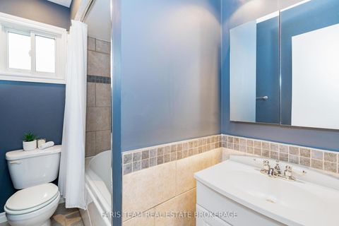 Photo 18 at 230 Kozlov Street, West Bayfield, Barrie