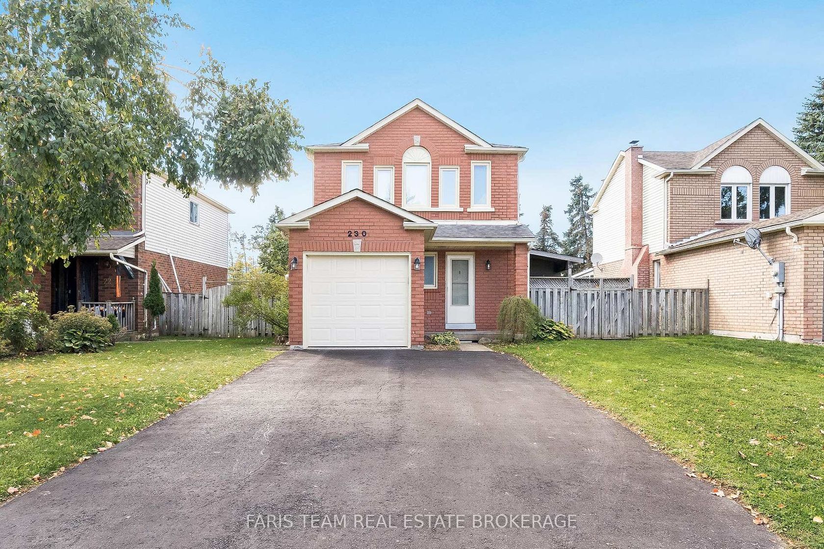 230 Kozlov Street, West Bayfield, Barrie photo number 2