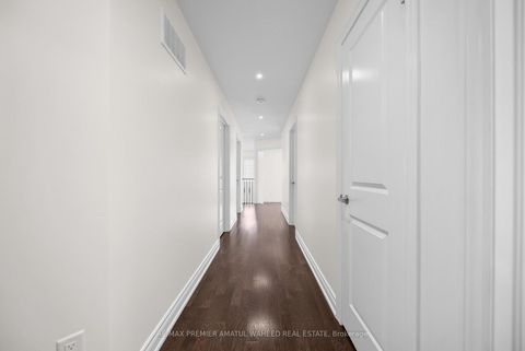 Photo 35 at 144 Ironside Drive, Vellore Village, Vaughan