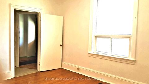 Photo 3 at 203 Fairview Avenue, Junction Area, Toronto
