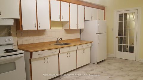 Photo 5 at 203 Fairview Avenue, Junction Area, Toronto