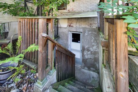 Photo 21 at 203 Fairview Avenue, Junction Area, Toronto