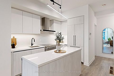 Photo 7 at 118 Peter Street, Waterfront Communities C1, Toronto