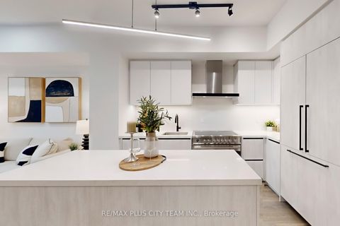 Photo 9 at 118 Peter Street, Waterfront Communities C1, Toronto