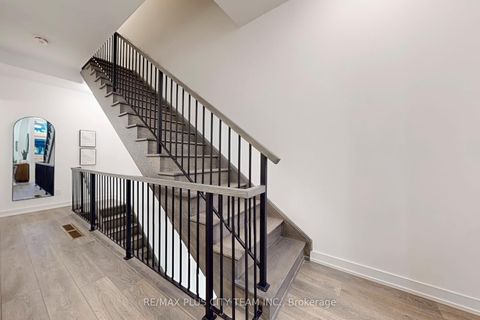 Photo 11 at 118 Peter Street, Waterfront Communities C1, Toronto