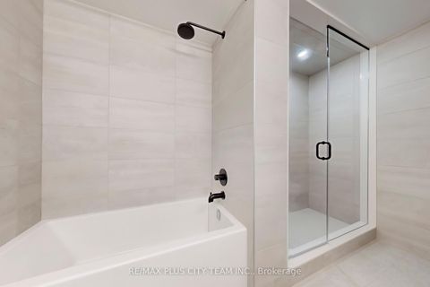 Photo 16 at 118 Peter Street, Waterfront Communities C1, Toronto