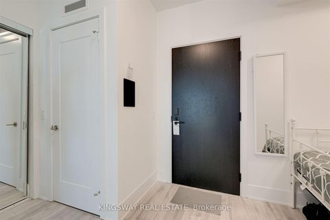 Photo 7 at 1907 - 470 Front Street W, Waterfront Communities C1, Toronto