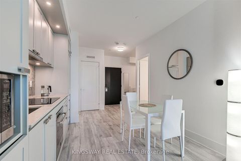 Photo 16 at 1907 - 470 Front Street W, Waterfront Communities C1, Toronto