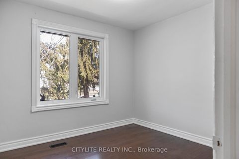 Photo 11 at 2 Emmeline Crescent, Malvern West, Toronto Photo 11 at 2 Emmeline Crescent, Malvern West, Toronto