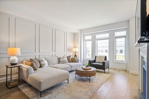 Photo 1 at 4005 Sixth Line, GO Glenorchy, Oakville