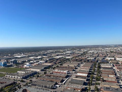 Photo 7 at 4811 - 5 Buttermill Avenue, Vaughan Corporate Centre, Vaughan Photo 7 at 4811 - 5 Buttermill Avenue, Vaughan Corporate Centre, Vaughan