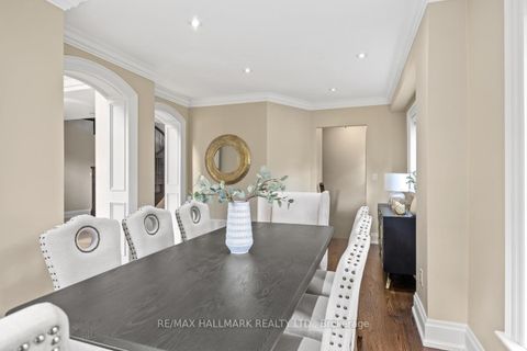Photo 6 at 14 Ballantyne Court, Rosethorn, Toronto