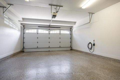 Photo 45 at 14 Ballantyne Court, Rosethorn, Toronto