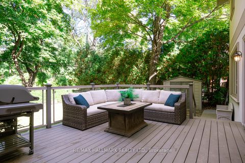 Photo 46 at 14 Ballantyne Court, Rosethorn, Toronto