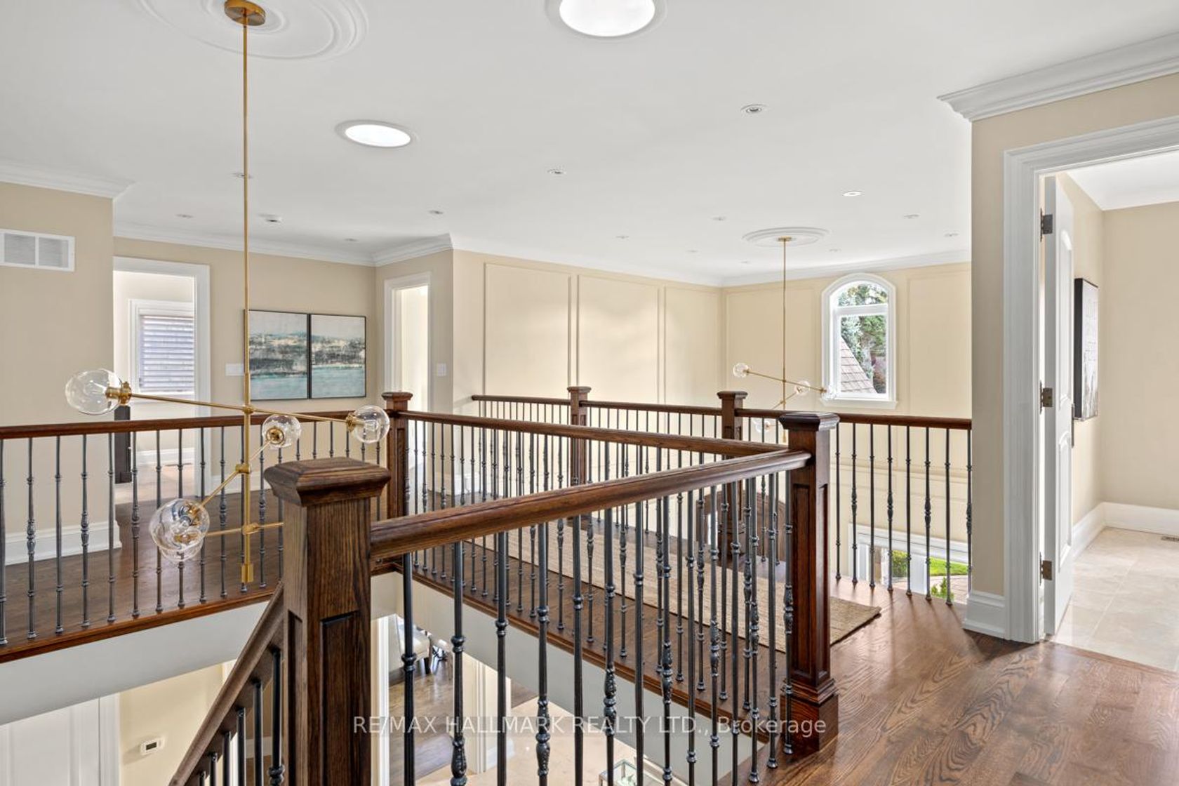 Photo 17 at 14 Ballantyne Court, Rosethorn, Toronto Photo 17 at 14 Ballantyne Court, Rosethorn, Toronto