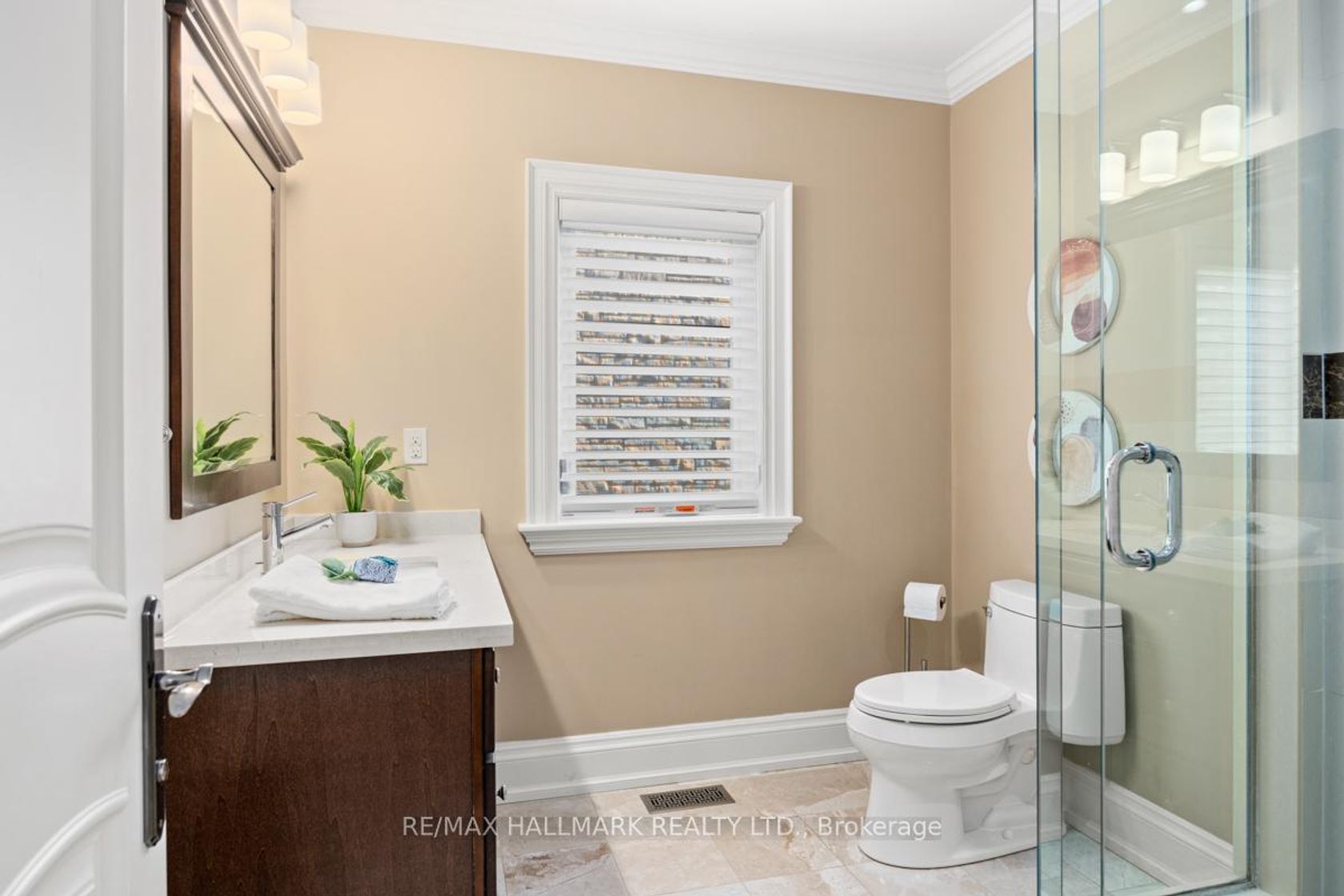 Photo 36 at 14 Ballantyne Court, Rosethorn, Toronto Photo 36 at 14 Ballantyne Court, Rosethorn, Toronto