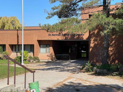 Photo 28 at 19 Fundy Bay Boulevard, Steeles, Toronto