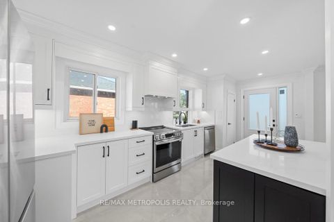 Photo 6 at 27 Gully Drive, Bendale, Toronto