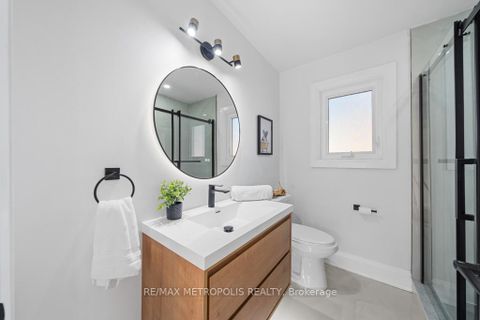 Photo 13 at 27 Gully Drive, Bendale, Toronto