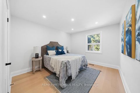 Photo 14 at 27 Gully Drive, Bendale, Toronto