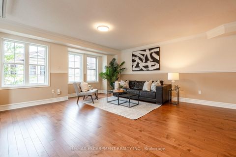 Photo 16 at 38 Archibald Mews, Bendale, Toronto