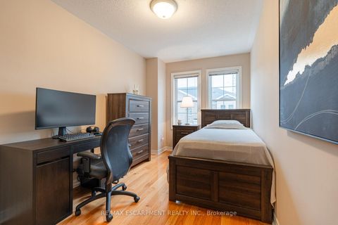 Photo 34 at 38 Archibald Mews, Bendale, Toronto