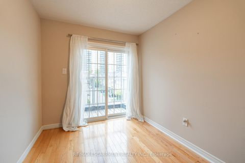 Photo 35 at 38 Archibald Mews, Bendale, Toronto