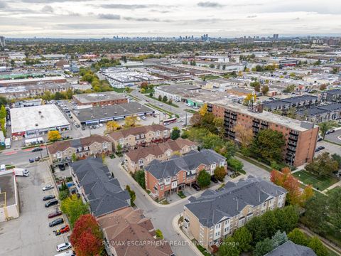 Photo 45 at 38 Archibald Mews, Bendale, Toronto