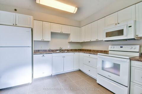 Photo 7 at 263 Anne Street N, Sunnidale, Barrie
