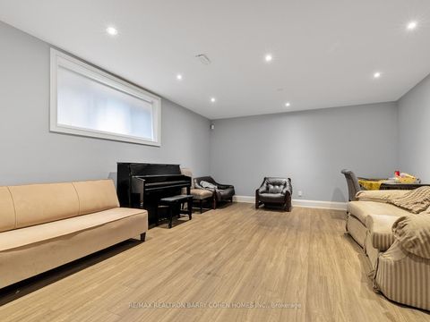 Photo 31 at 125 Sandringham Drive, Westgate, Toronto