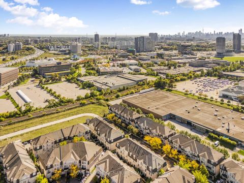Photo 34 at 85 David Dunlap Circle, Don Mills, Toronto