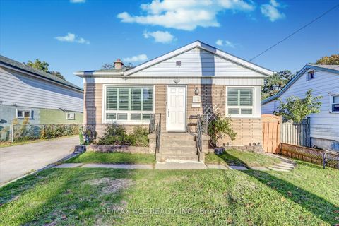 Photo 3 at 53 Falaise Road, West Hill, Toronto