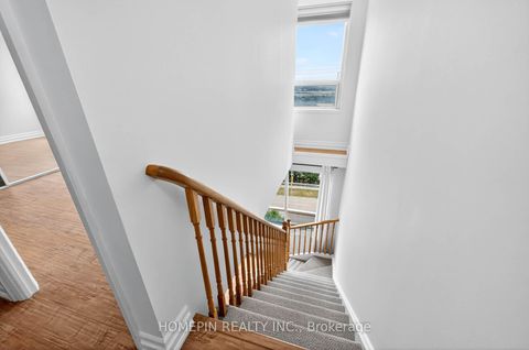 Photo 11 at 1103 - 39 Oneida Crescent, Langstaff, Richmond Hill