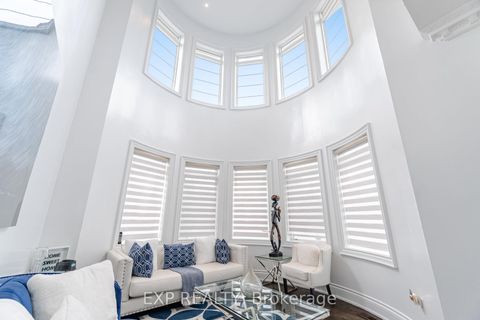 Photo 6 at 190 Torrey Pines Road, Kleinburg, Vaughan