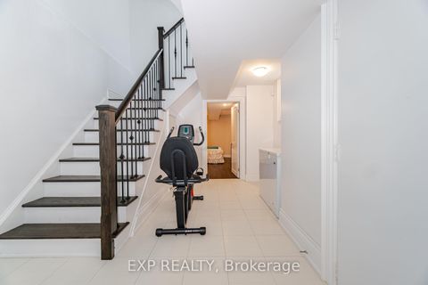 Photo 35 at 190 Torrey Pines Road, Kleinburg, Vaughan