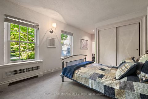 Photo 17 at 7 Alderbrook Drive, Don Mills, Toronto