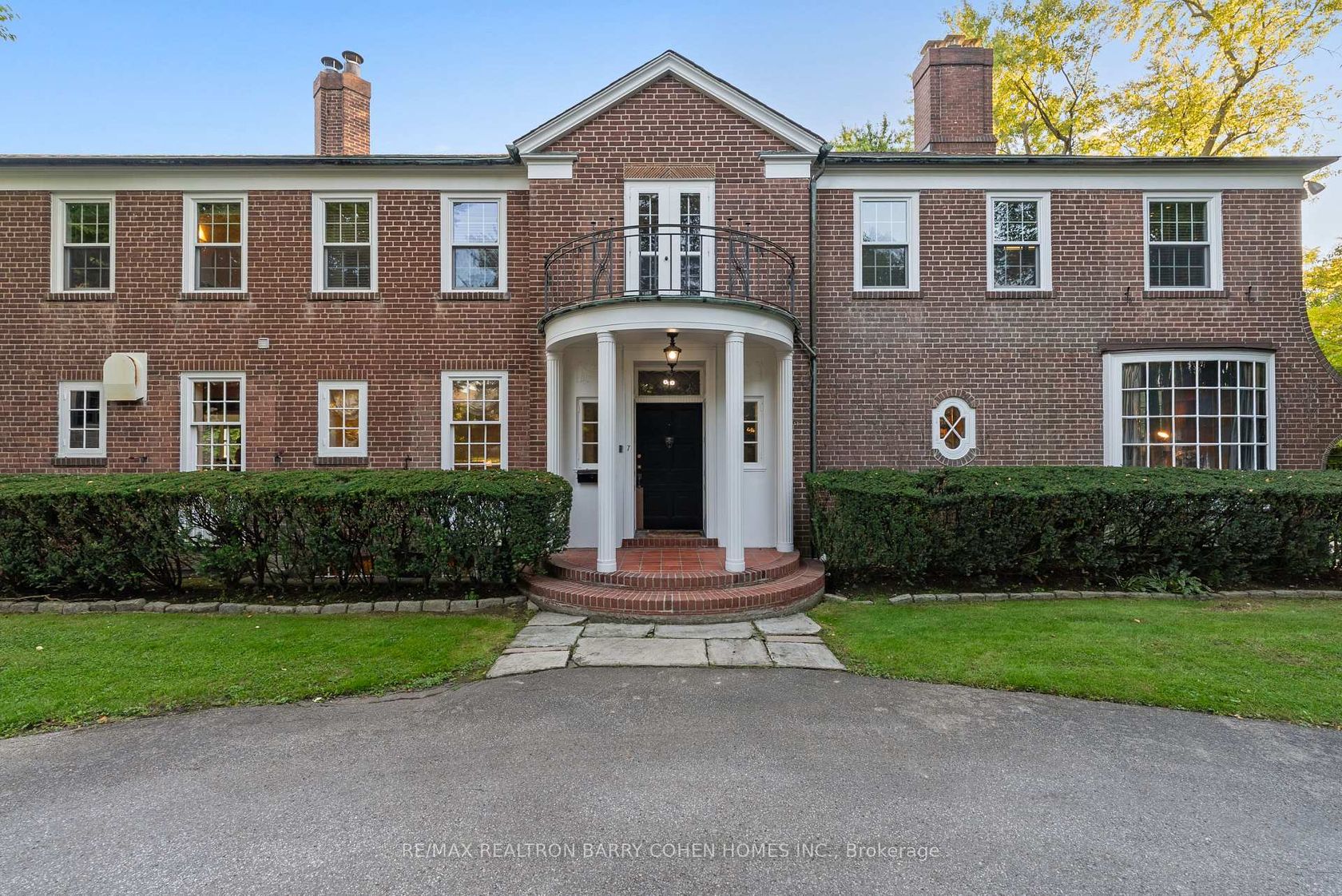 7 Alderbrook Drive, Don Mills, Toronto 
