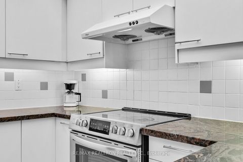 Photo 11 at 1108 - 18 Hollywood Avenue, Willowdale East, Toronto