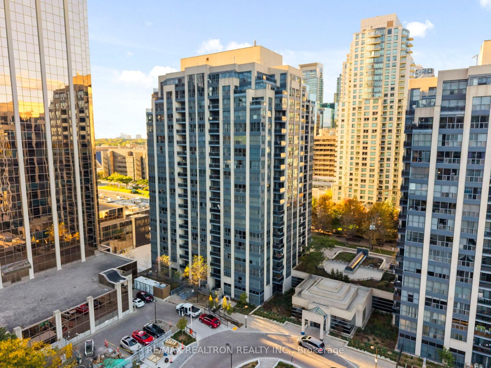 1108 - 18 Hollywood Avenue, Willowdale East, Toronto 