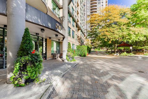 Photo 2 at 1503 - 238 Doris Avenue, Willowdale East, Toronto