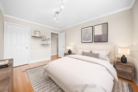 Photo 20 at 18 Wildflower Drive, Oak Ridges, Richmond Hill