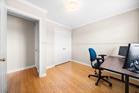 Photo 23 at 18 Wildflower Drive, Oak Ridges, Richmond Hill