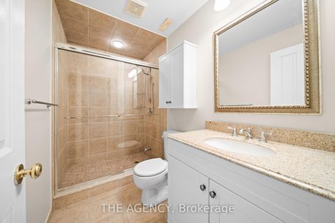 Photo 27 at 18 Wildflower Drive, Oak Ridges, Richmond Hill