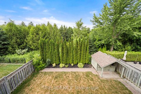 Photo 35 at 18 Wildflower Drive, Oak Ridges, Richmond Hill Photo 35 at 18 Wildflower Drive, Oak Ridges, Richmond Hill